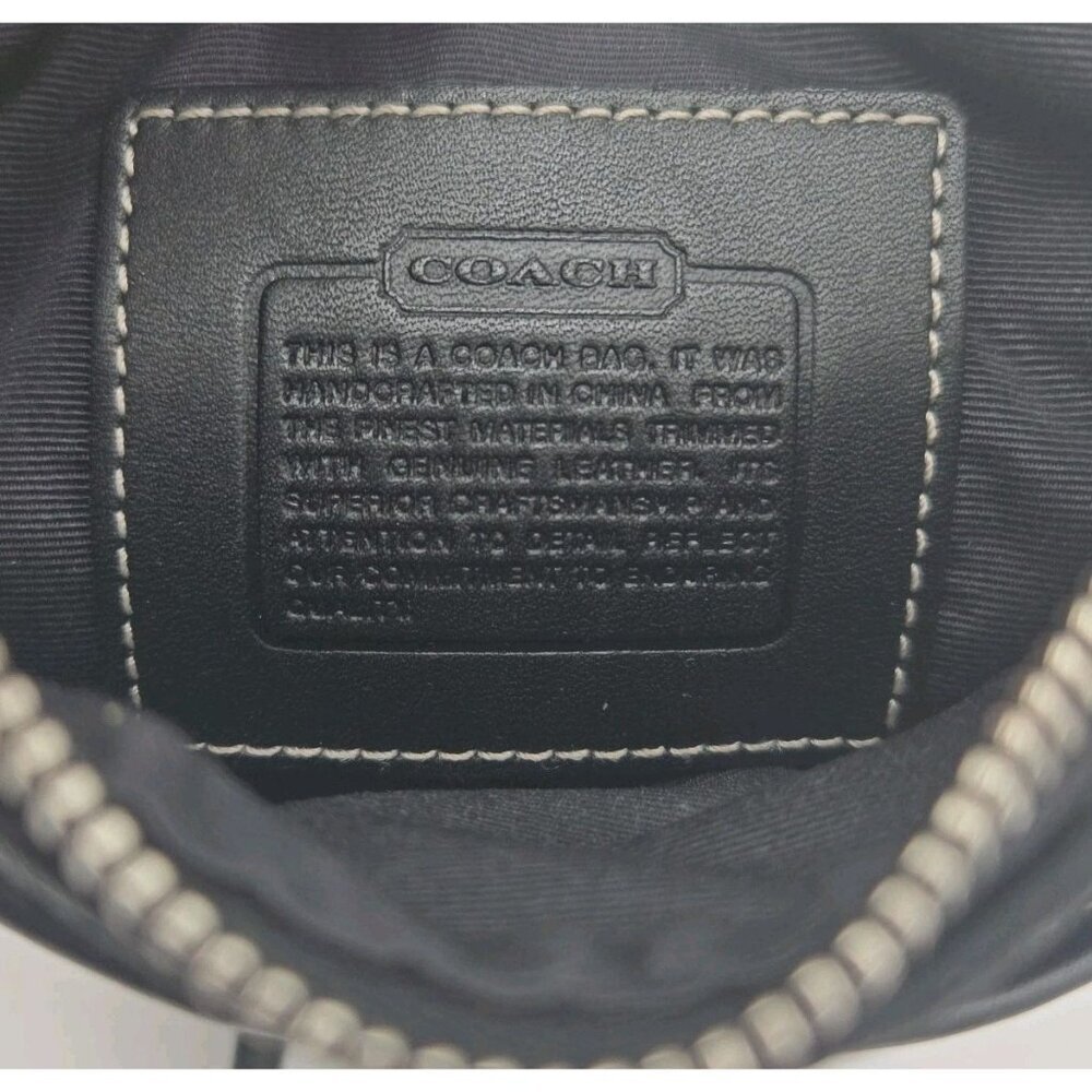 Coach BLACK Crossbody Bag Signature Logo Strap Side Zipper Pocket Leatherware EU - Picture 11 of 16